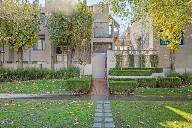 $600,000 | 1310 East Orange Grove Boulevard, Unit 314, Pasadena, CA 91104