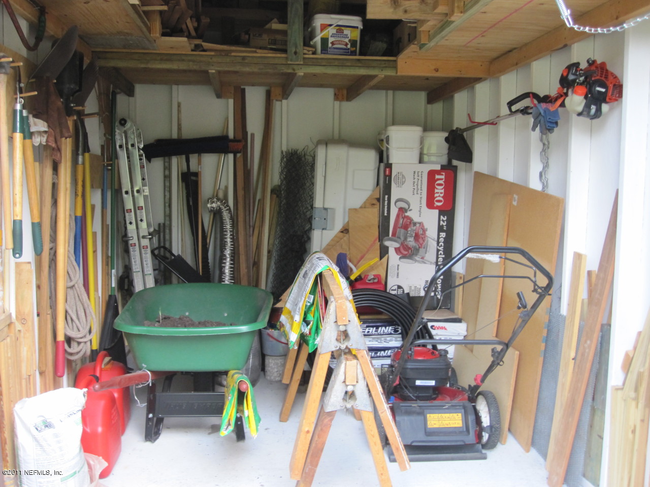 12589 Knotah Road Jacksonville, FL 32258 - Photo 24 of 25 a view of storage and utility room