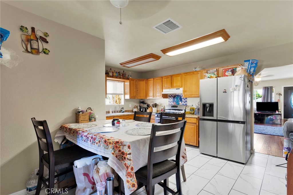 4443 Highland Place Riverside, CA 92506 - Photo 15 of 31 Gallery Image 15