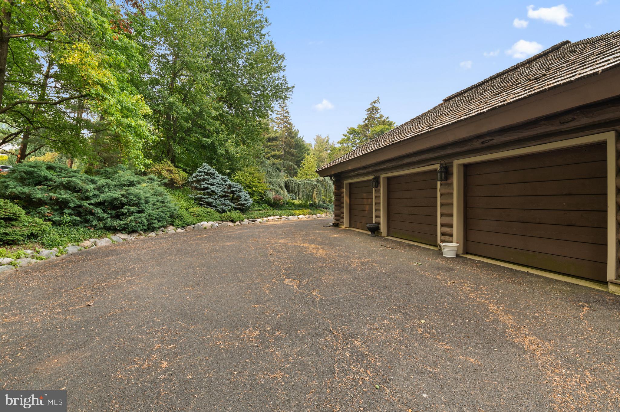 1605 Stocton Road Jenkintown, PA 19046 - Photo 3 of 44