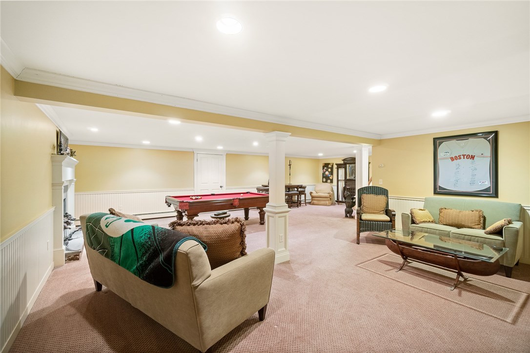418 Poppasquash Road Bristol, RI 02809 - Photo 23 of 45