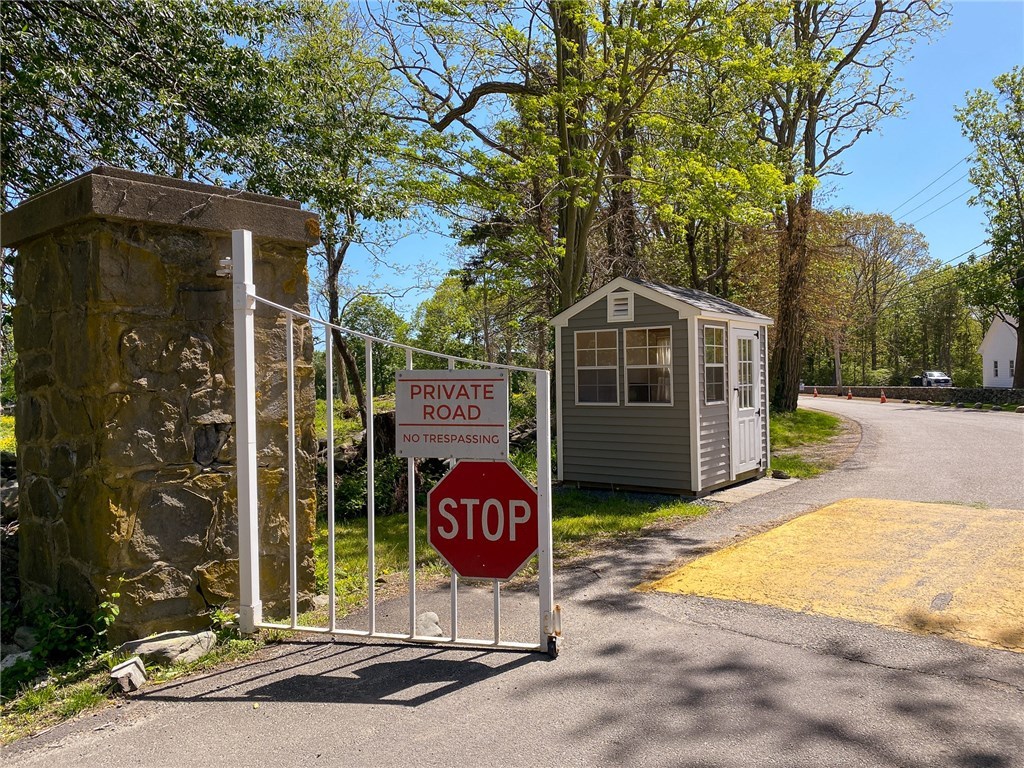 418 Poppasquash Road Bristol, RI 02809 - Photo 44 of 45