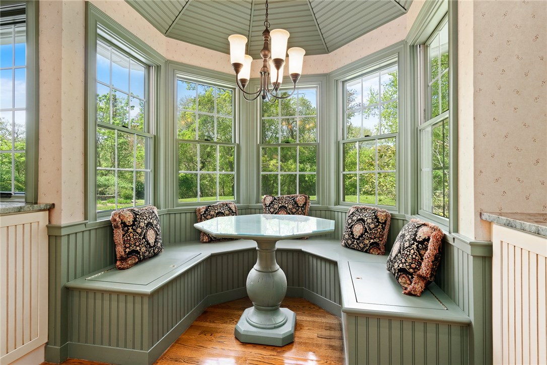 418 Poppasquash Road Bristol, RI 02809 - Photo 8 of 45