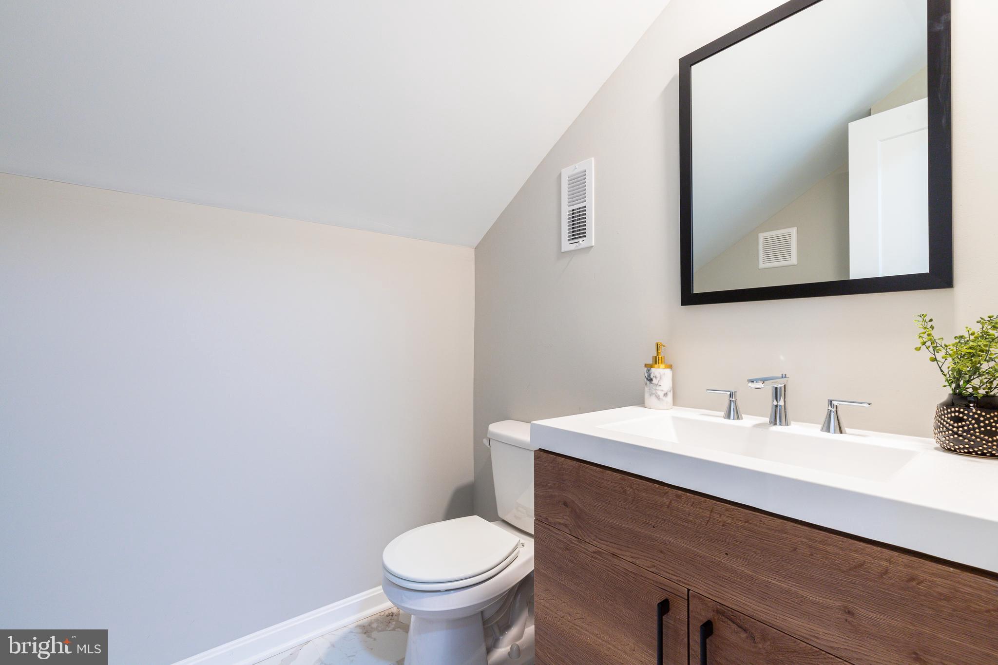 1301 Sudvale Road Baltimore, MD 21208 - Photo 24 of 37 Gallery Image 24