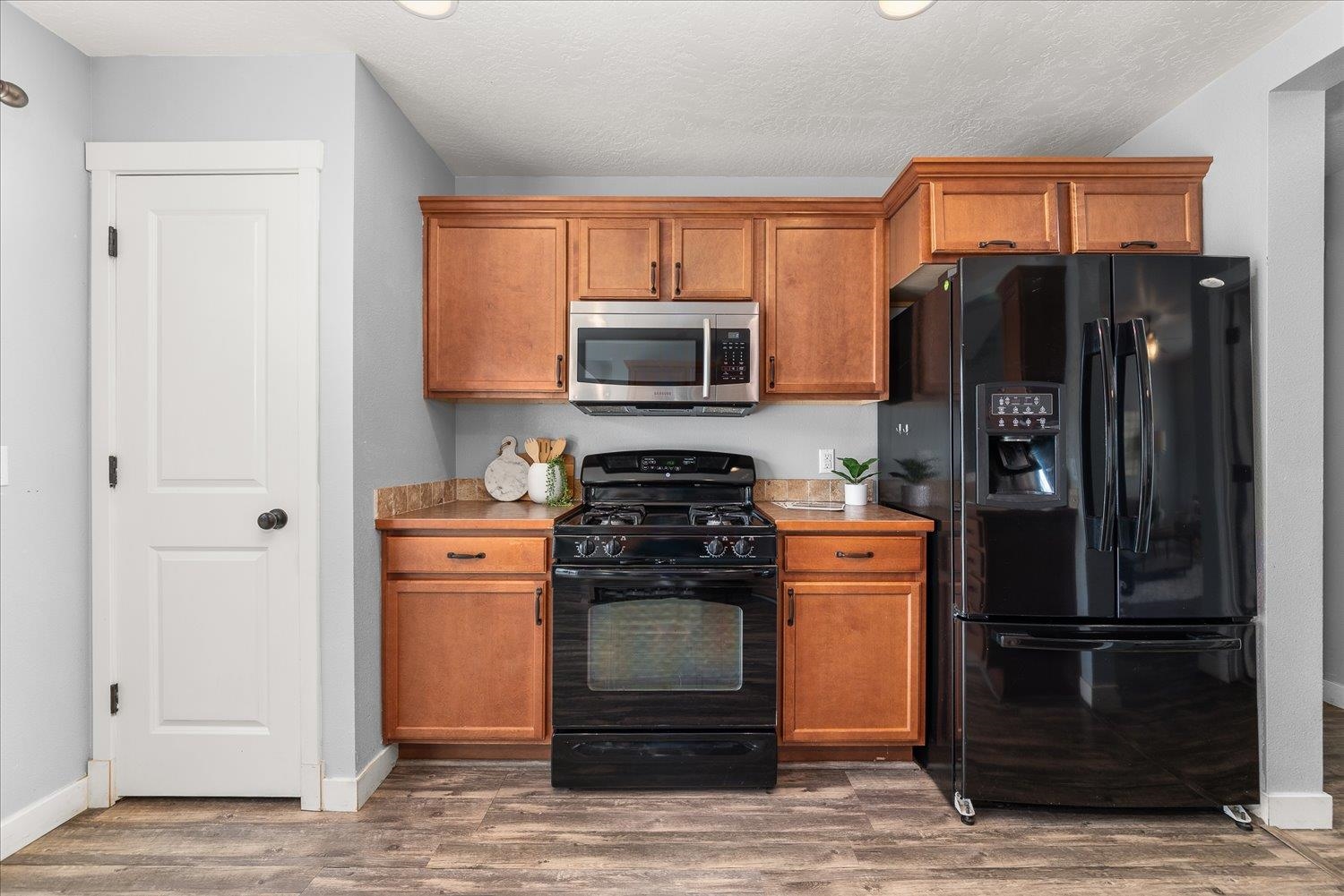 9726 West January Drive Cheney, WA 99004 - Photo 15 of 38