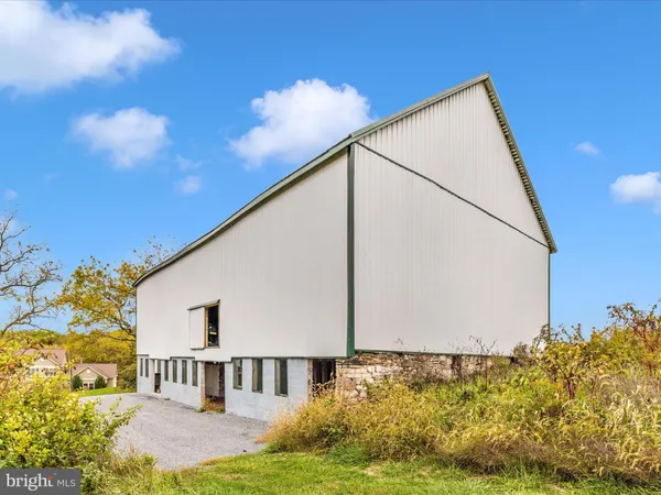 $1,950,000 | 10543 Woodsboro Road, Woodsboro, MD 21798