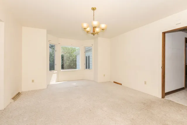 $170,000 | 13163 North 2760 East Road, Forrest, IL 61741