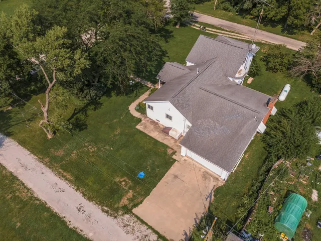 $170,000 | 13163 North 2760 East Road, Forrest, IL 61741