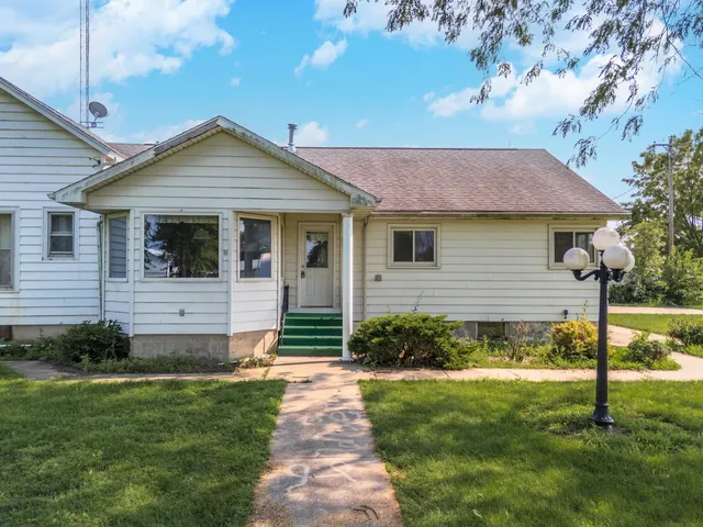 $170,000 | 13163 North 2760 East Road, Forrest, IL 61741