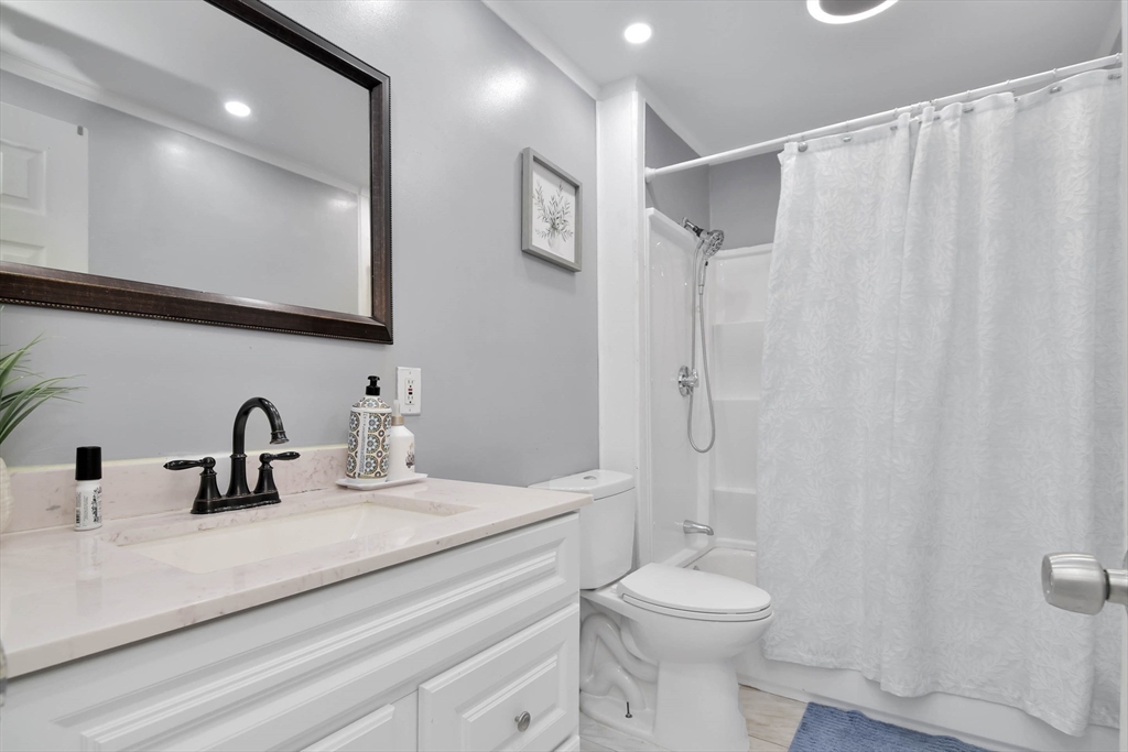 4 Katherine Street Lawrence, MA 01841 - Photo 9 of 31 Gallery Image 9