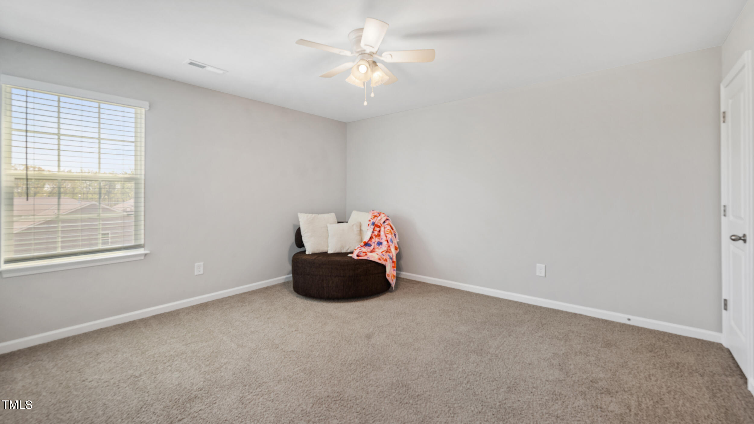 417 Sapphire Road Burlington, NC 27215 - Photo 11 of 23 21__dsc3224