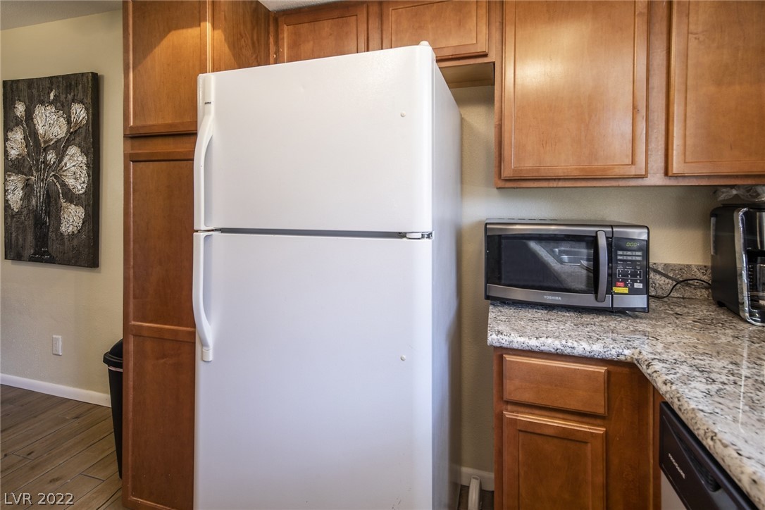 7300 West Pirates Cove Road, Unit 1038 Las Vegas, NV 89145 - Photo 12 of 27