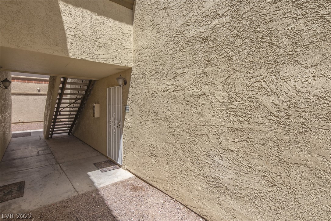 7300 West Pirates Cove Road, Unit 1038 Las Vegas, NV 89145 - Photo 2 of 27
