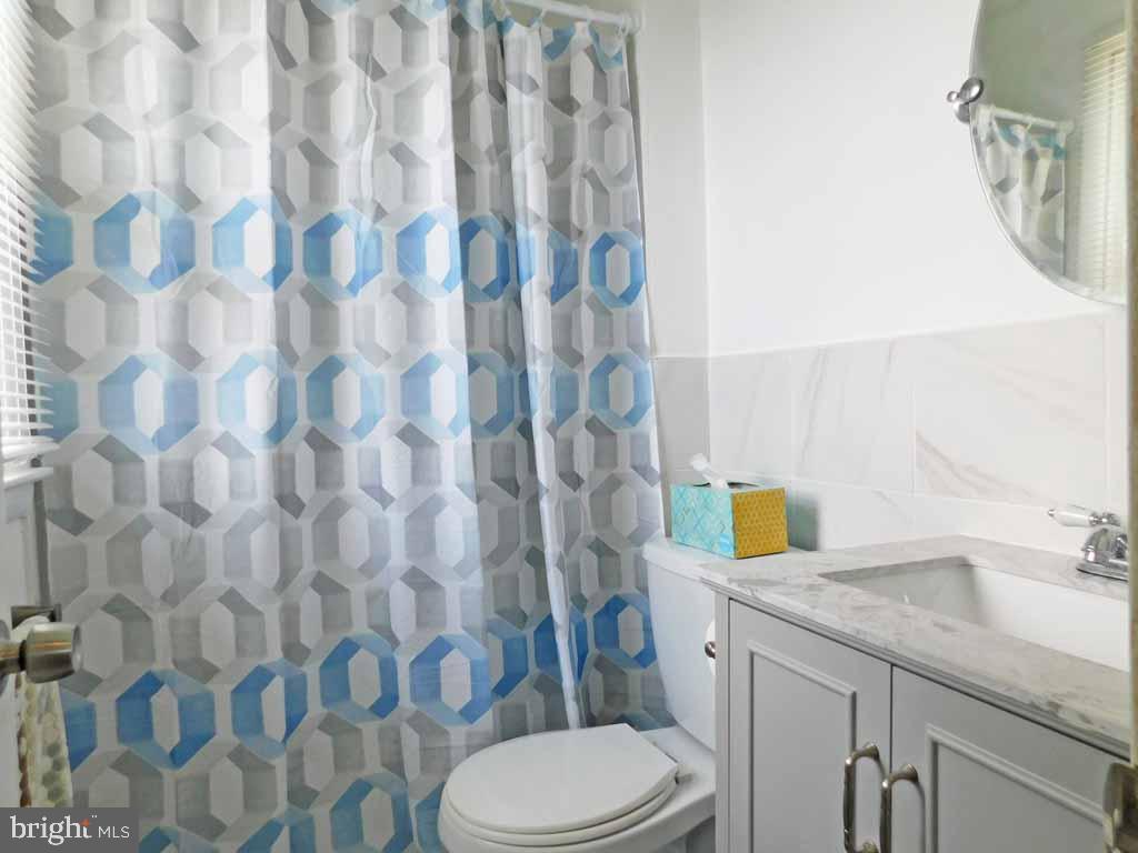 9727 Portis Road Philadelphia, PA 19115 - Photo 22 of 37