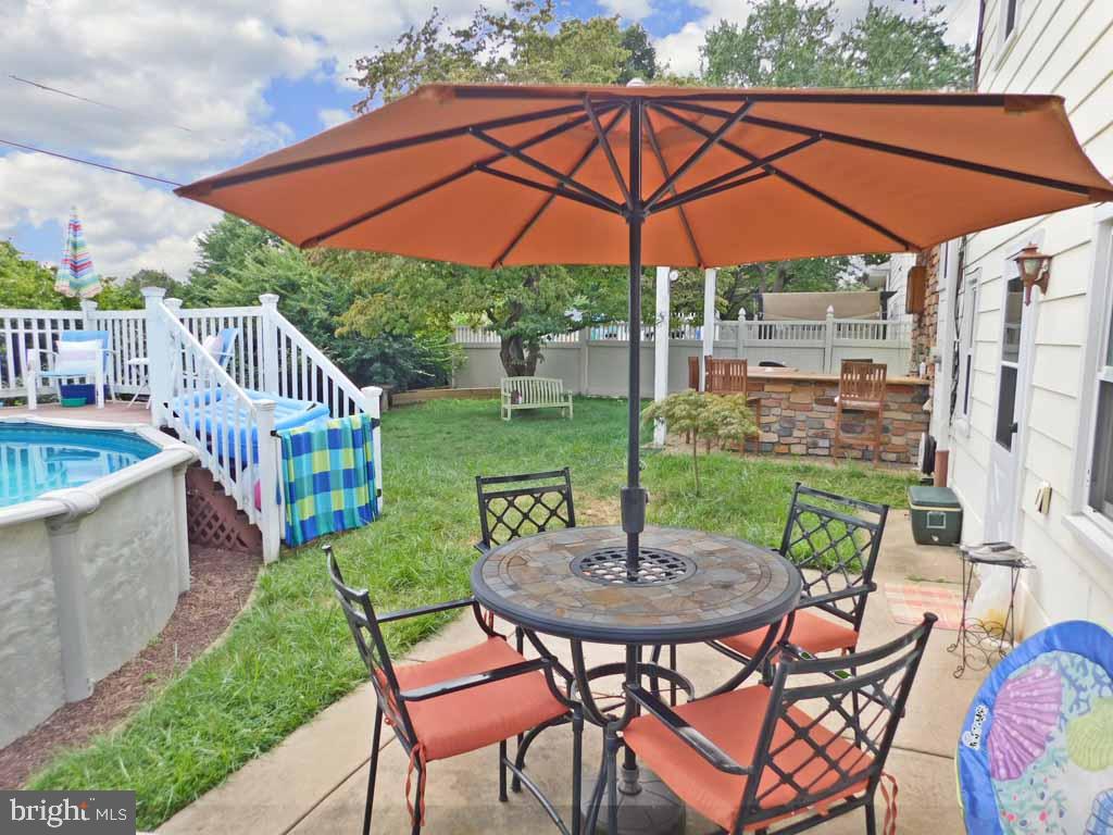 9727 Portis Road Philadelphia, PA 19115 - Photo 27 of 37