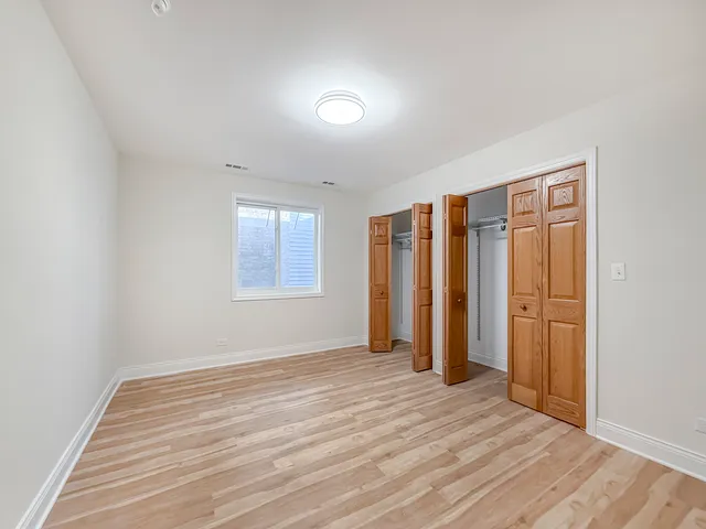 $2,300 | 6417 West Irving Park Road, Unit 2N, Chicago, IL 60634