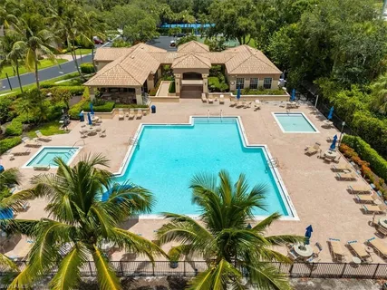 $1,050,000 | 7550 Citrus Hill Lane, Naples, FL 34109