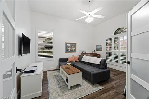 $1,050,000 | 7550 Citrus Hill Lane, Naples, FL 34109