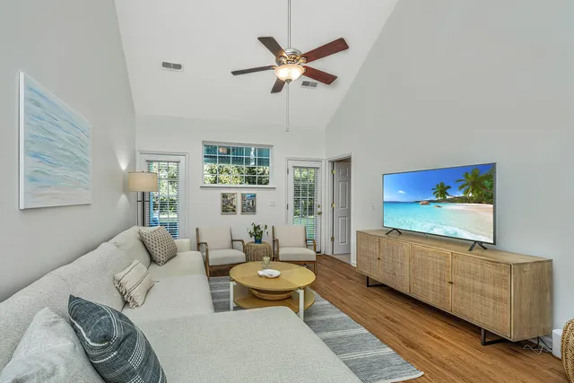 $290,000 | 169 Darcy Avenue, Goose Creek, SC 29445