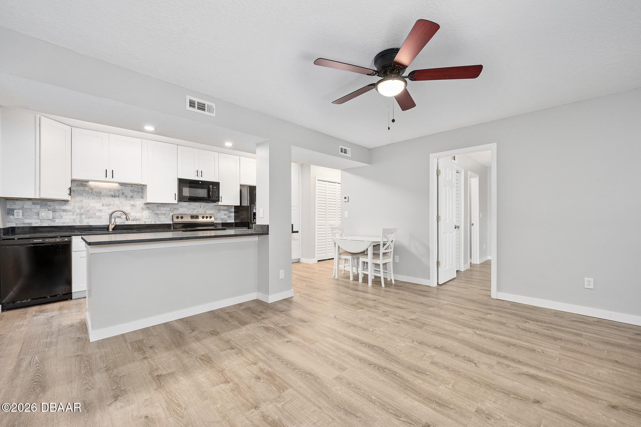 1600 Big Tree Road, Unit G4 Daytona Beach, FL 32119 - Photo 7 of 26 AEP360-7