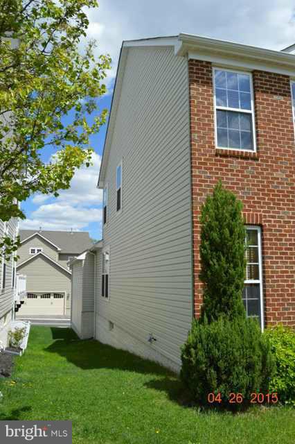 7806 Callington Way Hanover, MD 21076 - Photo 3 of 19 Exterior (General)