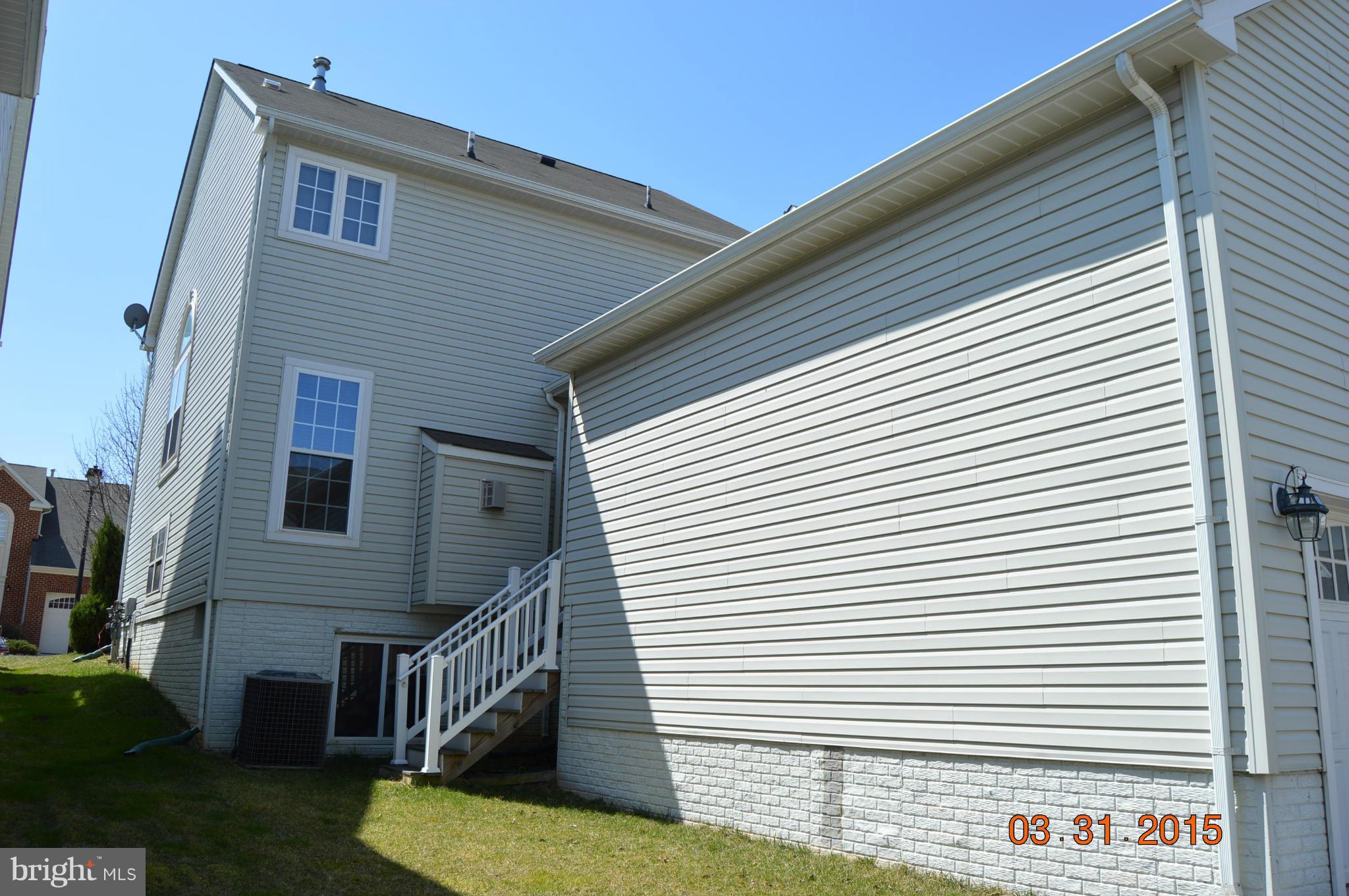 7806 Callington Way Hanover, MD 21076 - Photo 5 of 19 Exterior (Rear)