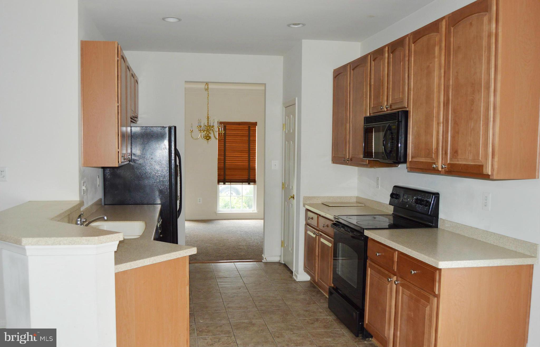 7806 Callington Way Hanover, MD 21076 - Photo 9 of 19 Kitchen