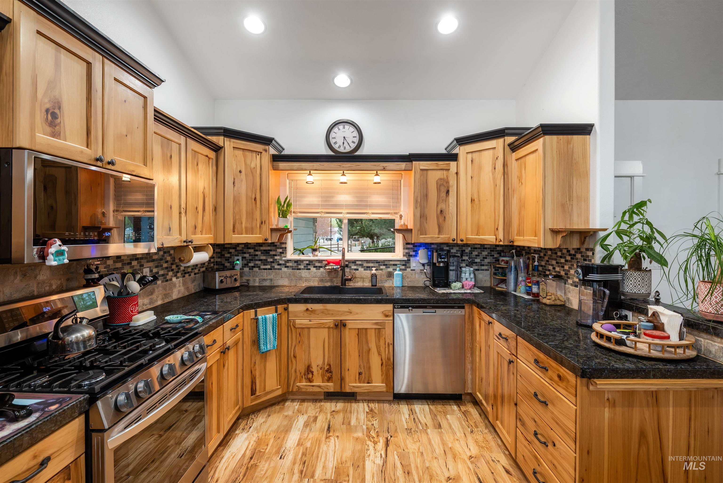 23824 Breyer Road Caldwell, ID 83607 - Photo 12 of 47