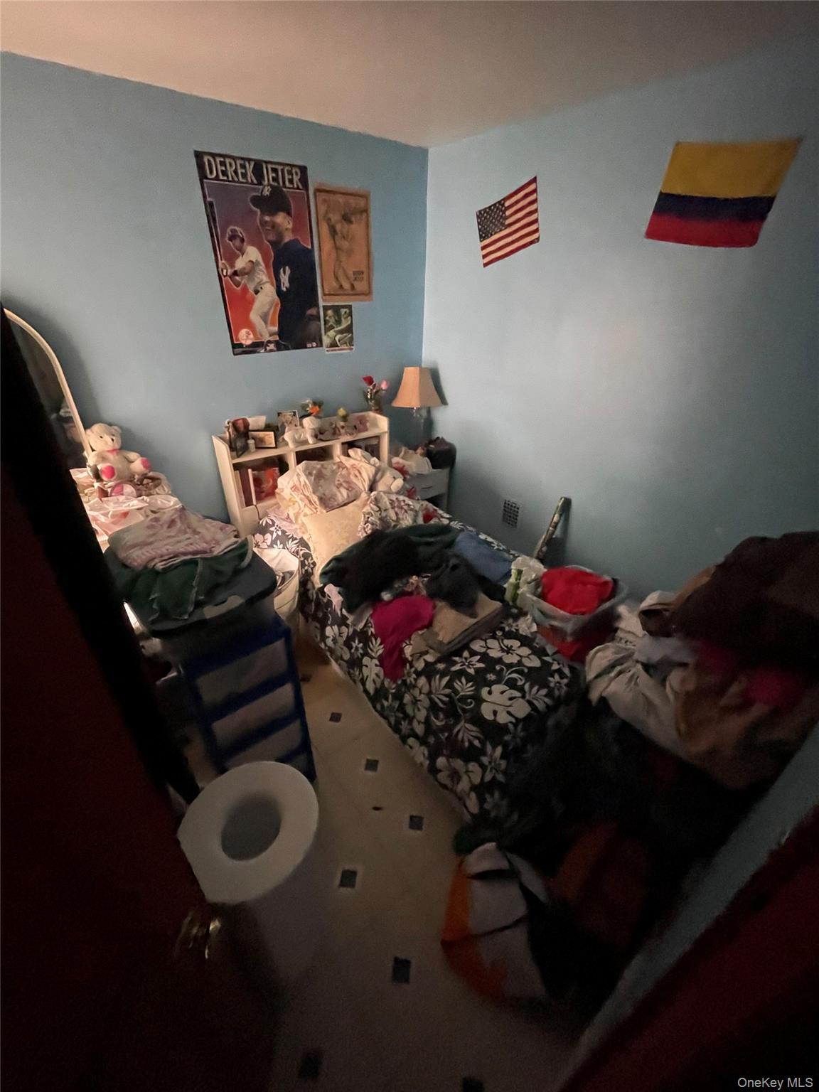 106-20 109th Avenue Queens, NY 11417 - Photo 8 of 12 View of bedroom