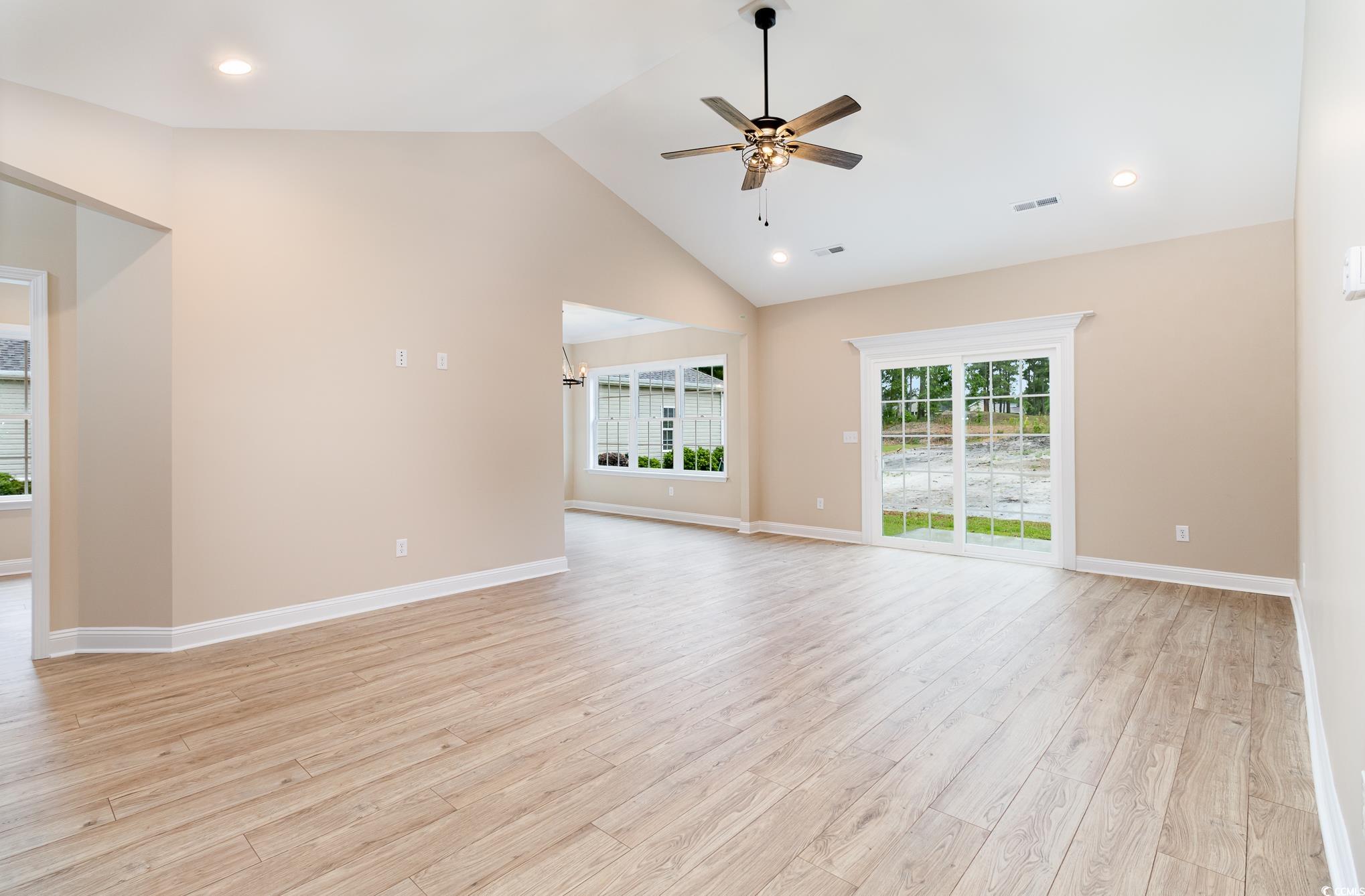 401 Log Cabin Road Loris, SC 29569 - Photo 4 of 19 Gallery Image 4