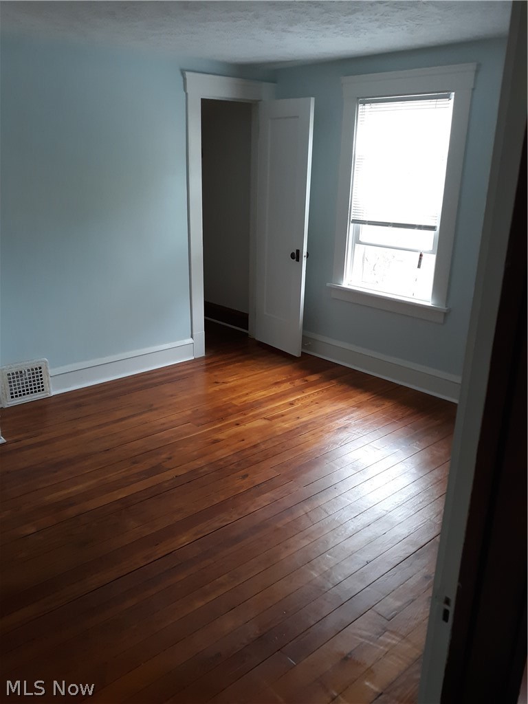 2502 Princeton Road Cleveland, OH 44118 - Photo 10 of 20