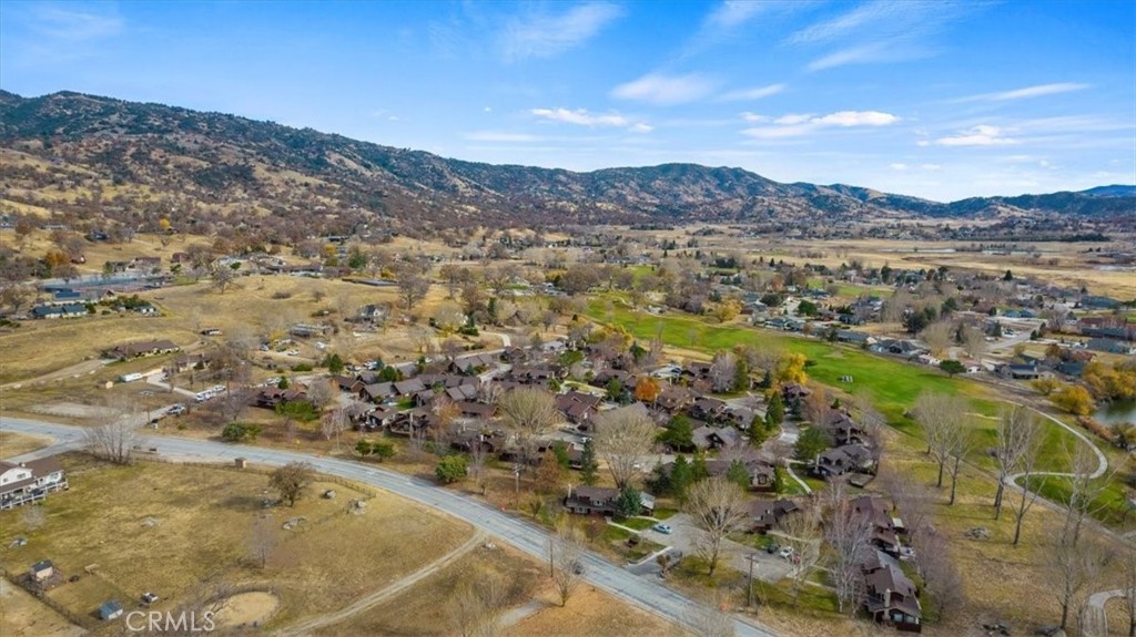 2 Village Lane Tehachapi, CA 93561 - Photo 30 of 32
