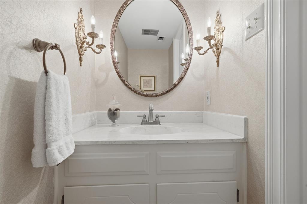 79 1 Main Place Benbrook, TX 76126 - Photo 17 of 26 Downstairs guest bathroom