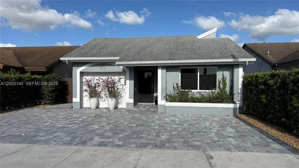 $4,300 | 531 Southwest 89th Court, Unit 1, Miami, FL 33174