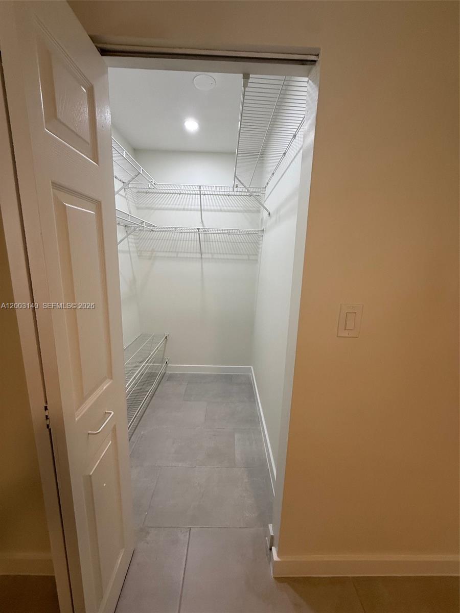531 Southwest 89th Court, Unit 1 Miami, FL 33174 - Photo 22 of 35
