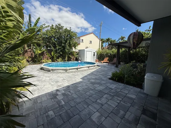 $4,300 | 531 Southwest 89th Court, Unit 1, Miami, FL 33174