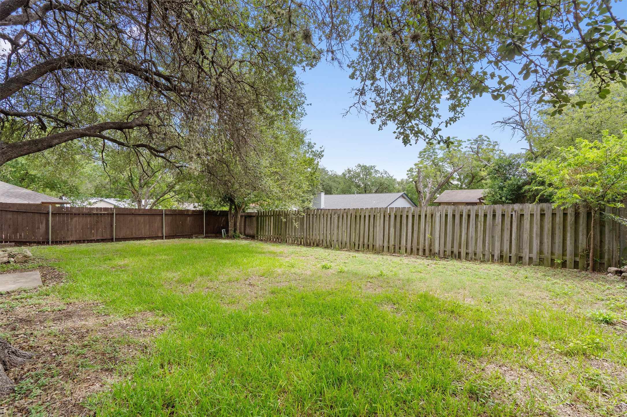 703 Huntingdon Place Austin, TX 78745 - Photo 22 of 28
