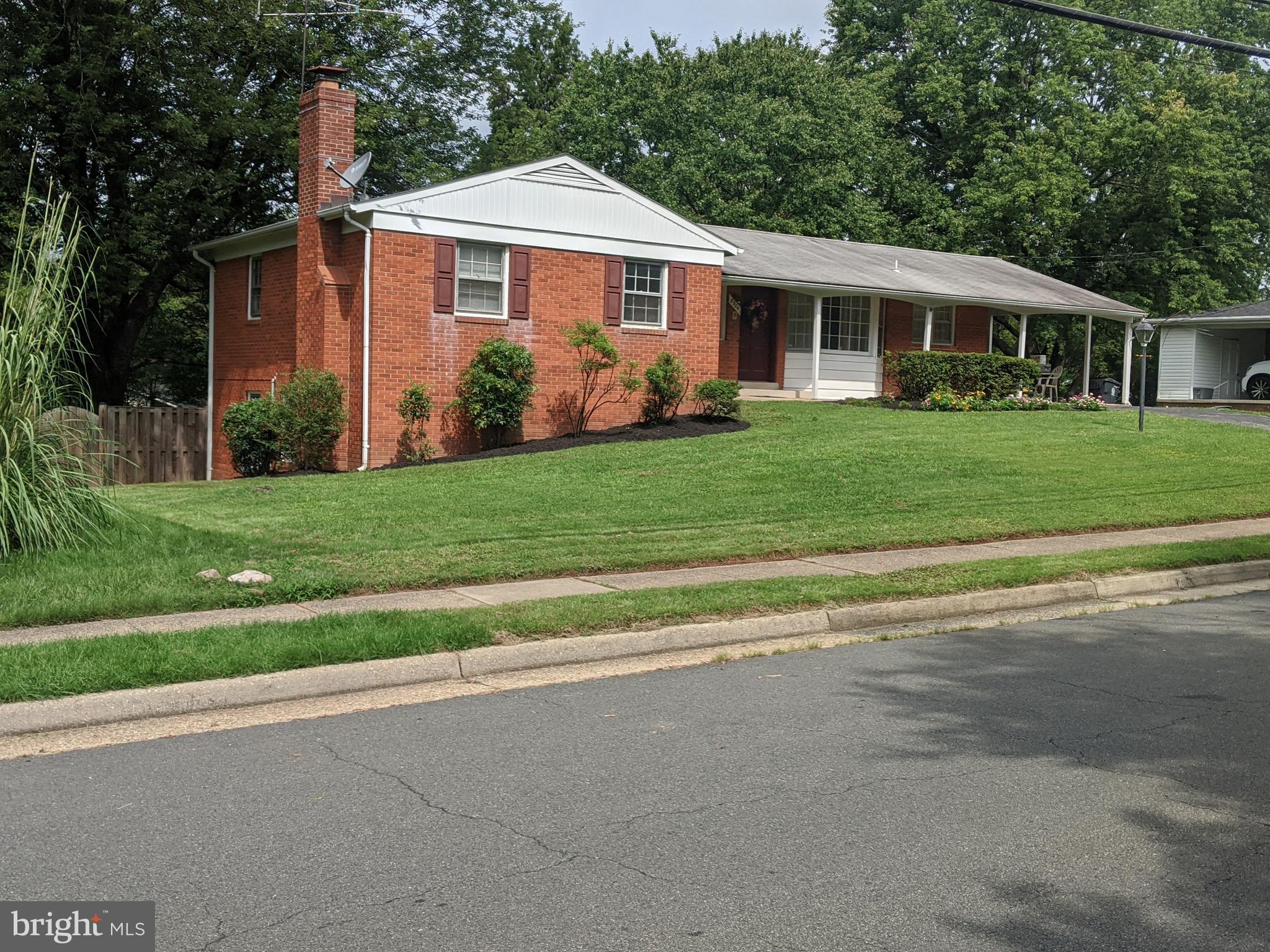 8904 Weems Road Manassas, VA 20110 - Photo 1 of 1 Front View