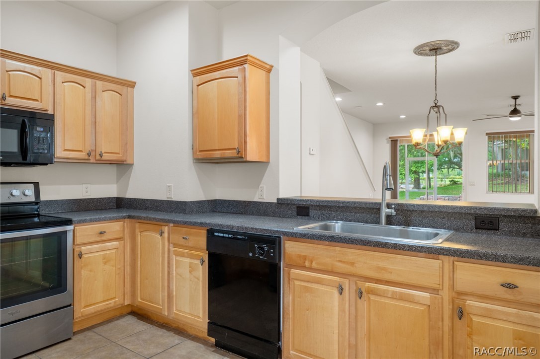1698 West Spring Meadow Loop Lecanto, FL 34461 - Photo 17 of 70