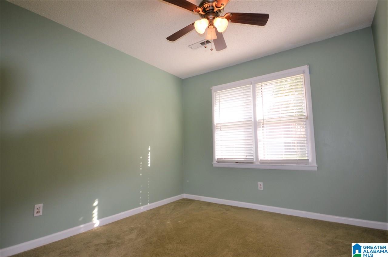 109 Hickory Avenue Southwest Cullman, AL 35055 - Photo 20 of 27