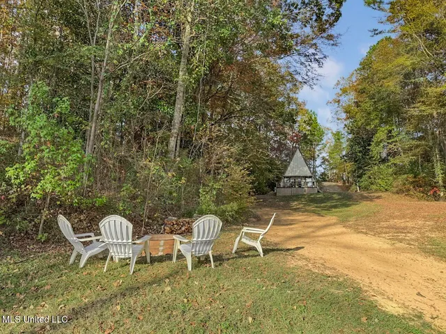 $325,000 | 118 Turkey Creek Road, Natchez, MS 39120
