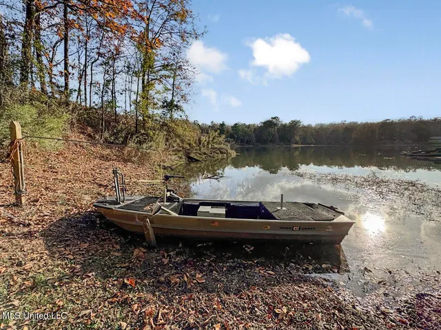 $325,000 | 118 Turkey Creek Road, Natchez, MS 39120