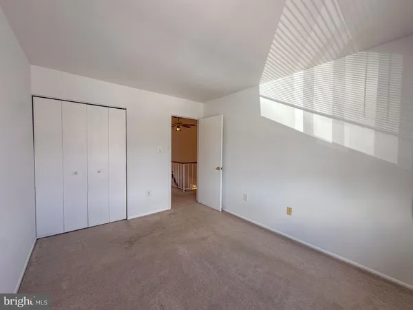 $2,700 | 13327 Schwenger Place, Herndon, VA 20170