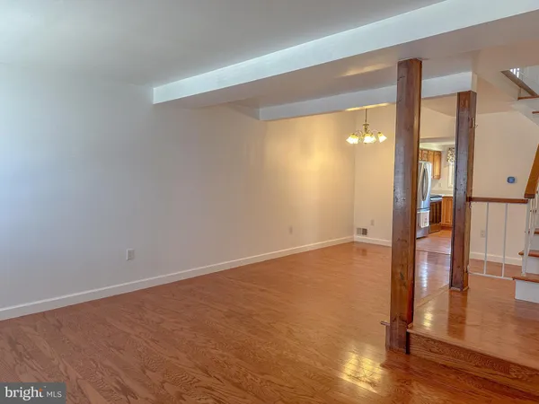 $2,700 | 13327 Schwenger Place, Herndon, VA 20170