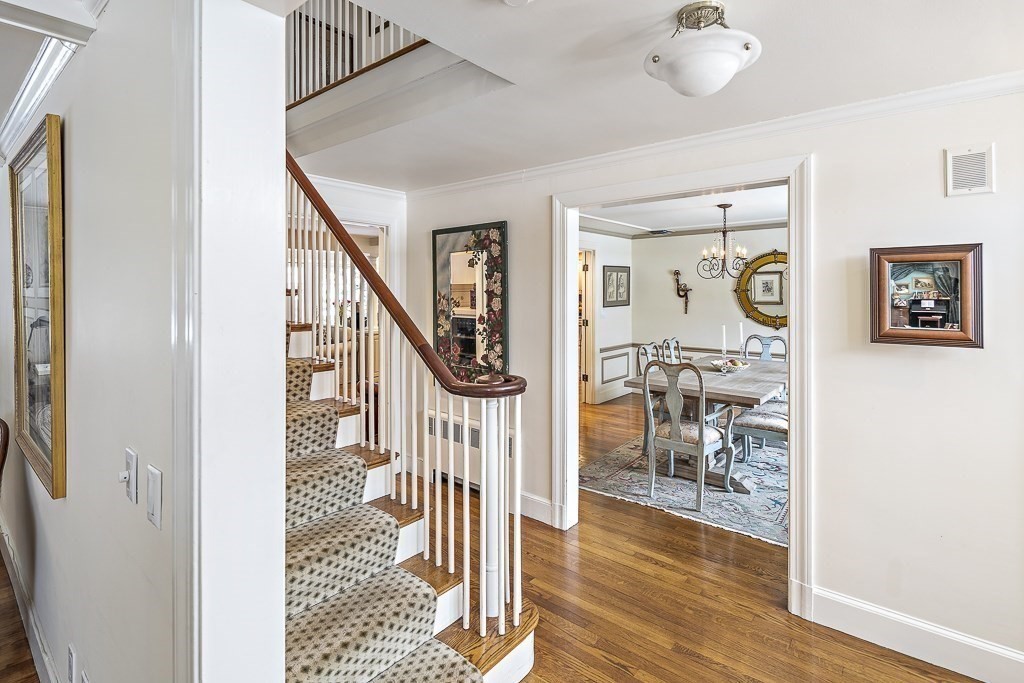 53 Littlefield Road Newton, MA 02459 - Photo 11 of 28