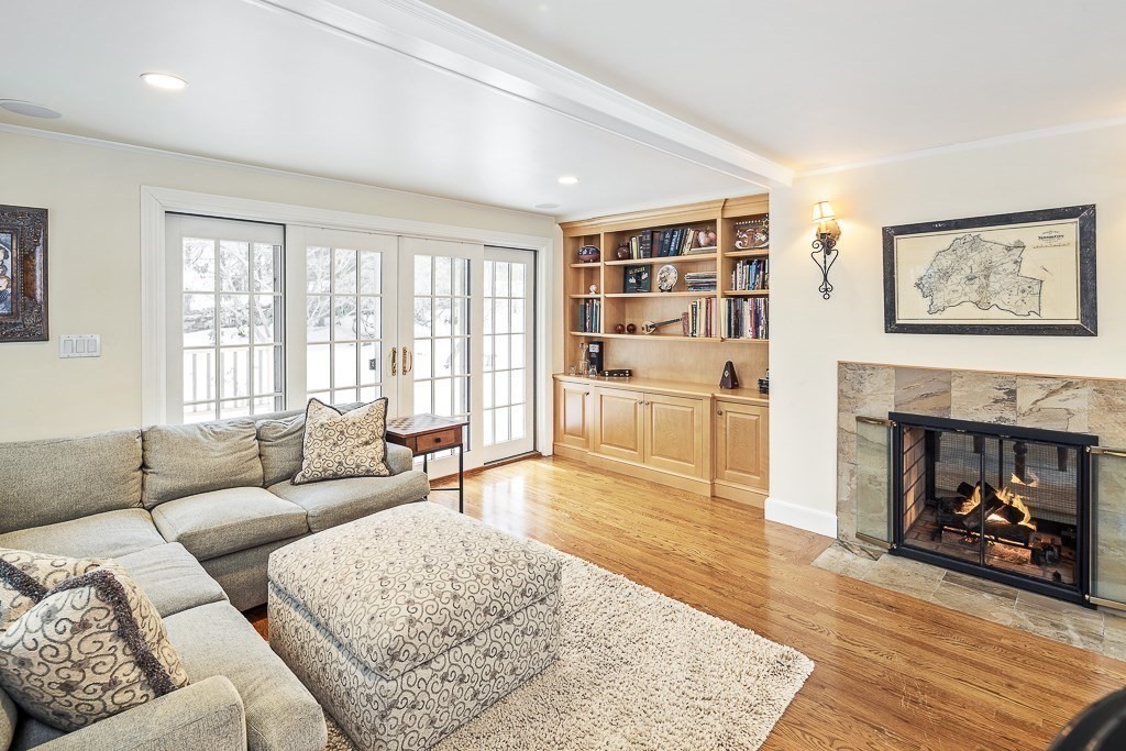 53 Littlefield Road Newton, MA 02459 - Photo 15 of 28