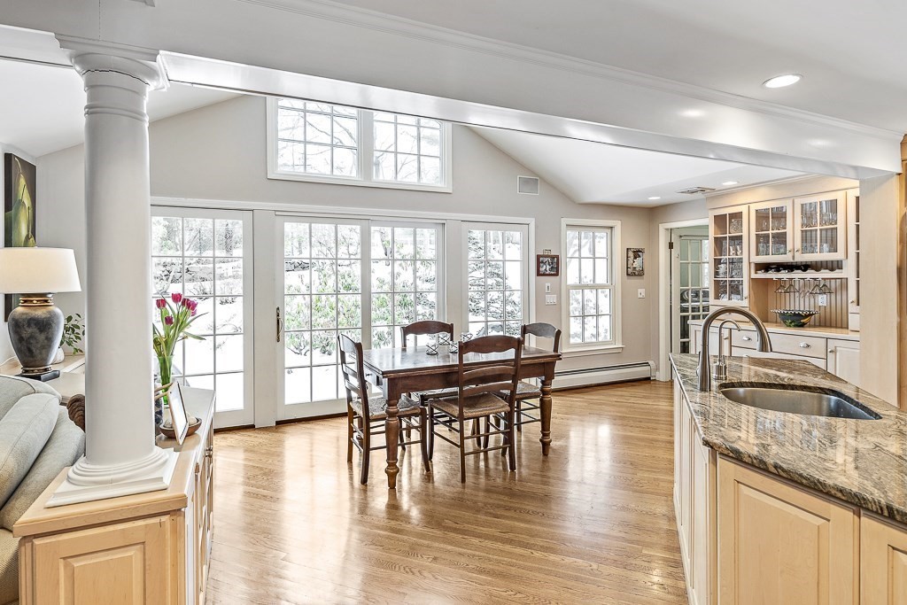 53 Littlefield Road Newton, MA 02459 - Photo 3 of 28