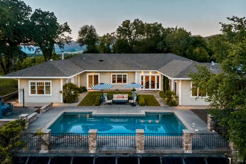 $1,360,000 | 8601 East Potter Valley Road, Potter Valley, CA 95469