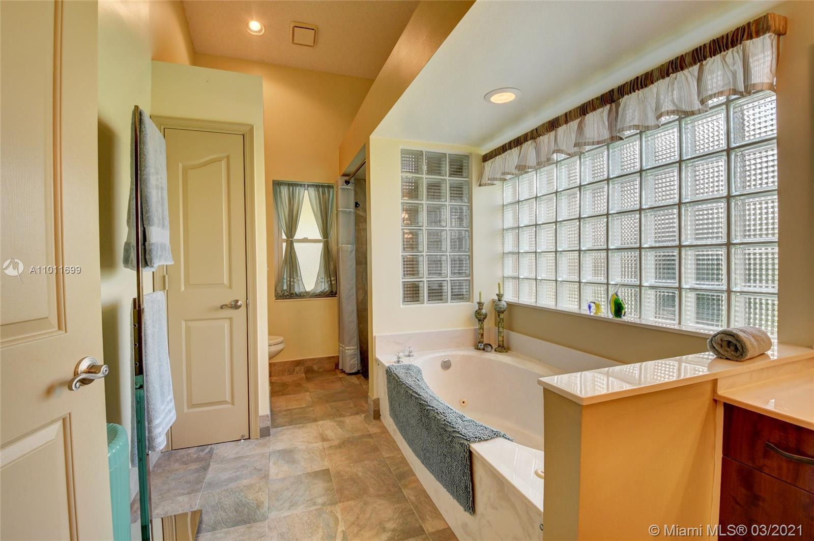 4522 Bucida Road Boynton Beach, FL 33436 - Photo 39 of 52