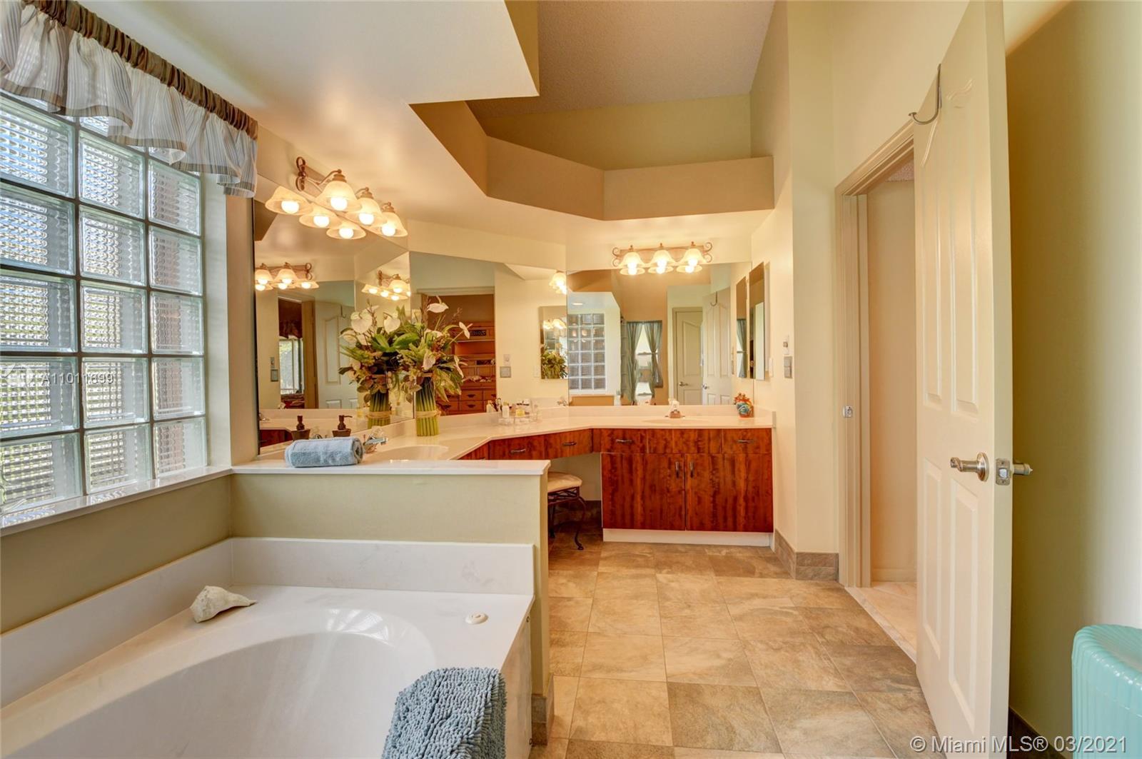 4522 Bucida Road Boynton Beach, FL 33436 - Photo 41 of 52